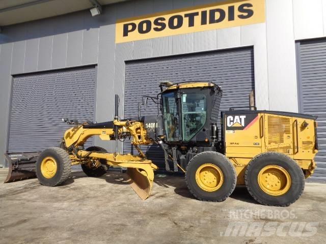 CAT 140 M AWD معدات تمهيد الطرق
