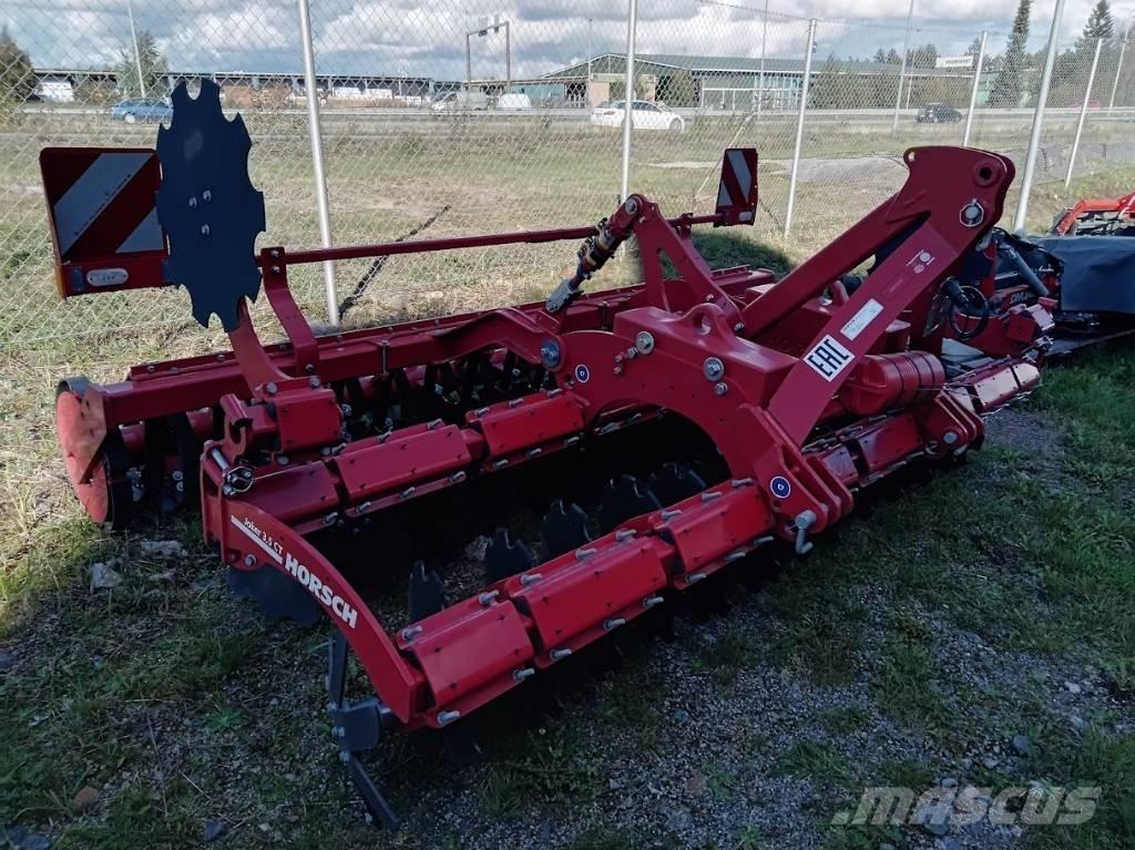 Horsch Joker 3.5 CT زحافات ساحقة