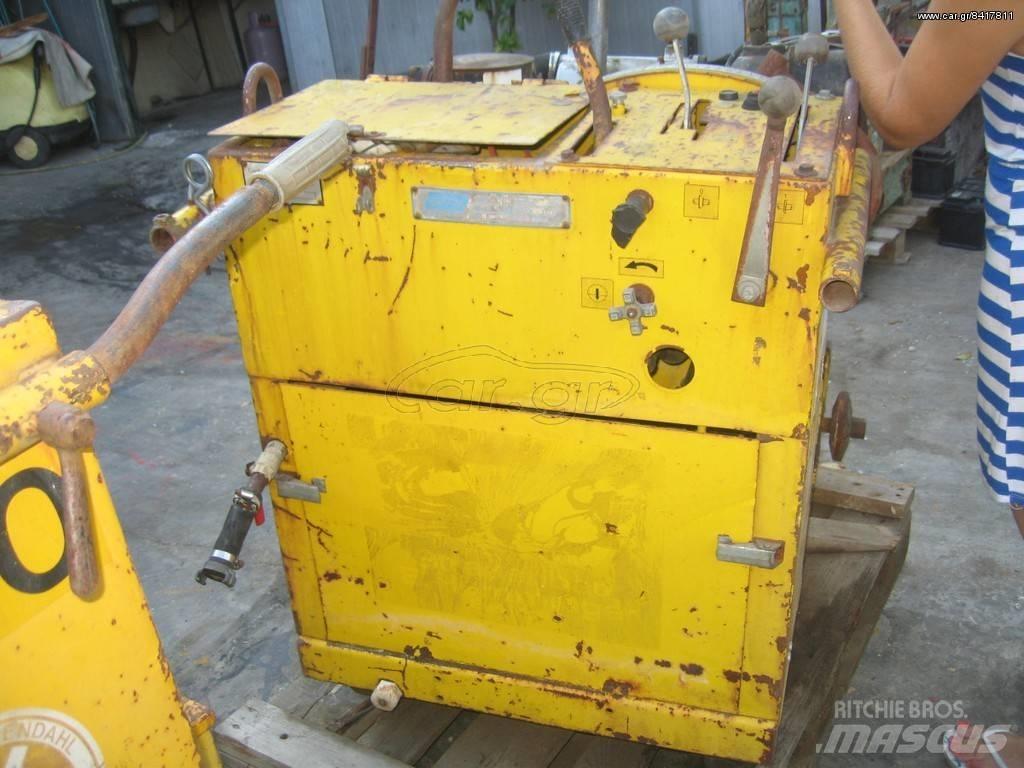 Hanix K F 30 600 XIL ملحقات ماكينات الأسفلت