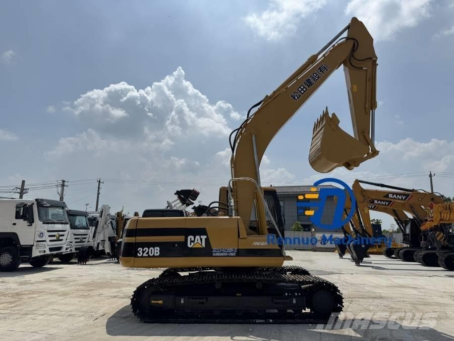 CAT 320B حفارات زحافة
