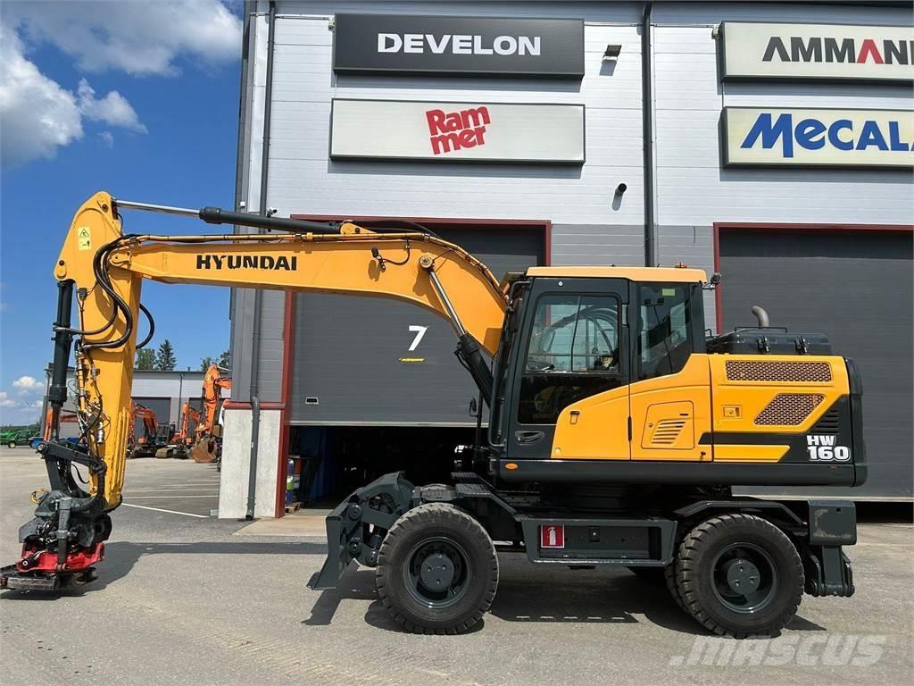 Hyundai HW160 حفارات بعجل