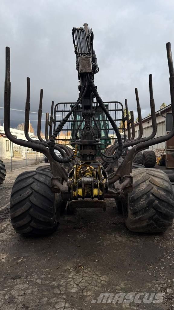 Timberjack 810 C شاحنات