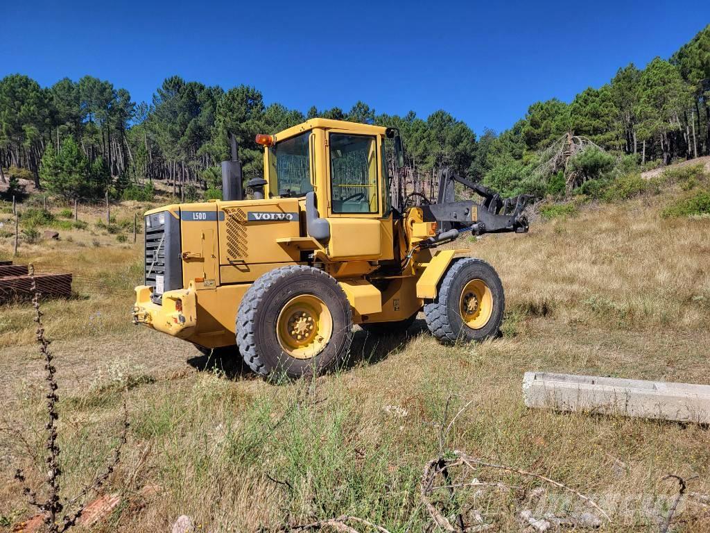 Volvo BM L50D لوادر صغيرة