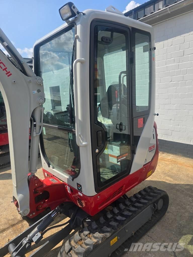 Takeuchi TB 216 A حفارات صغيرة أقل من 7 طن (حفارات صغيرة)