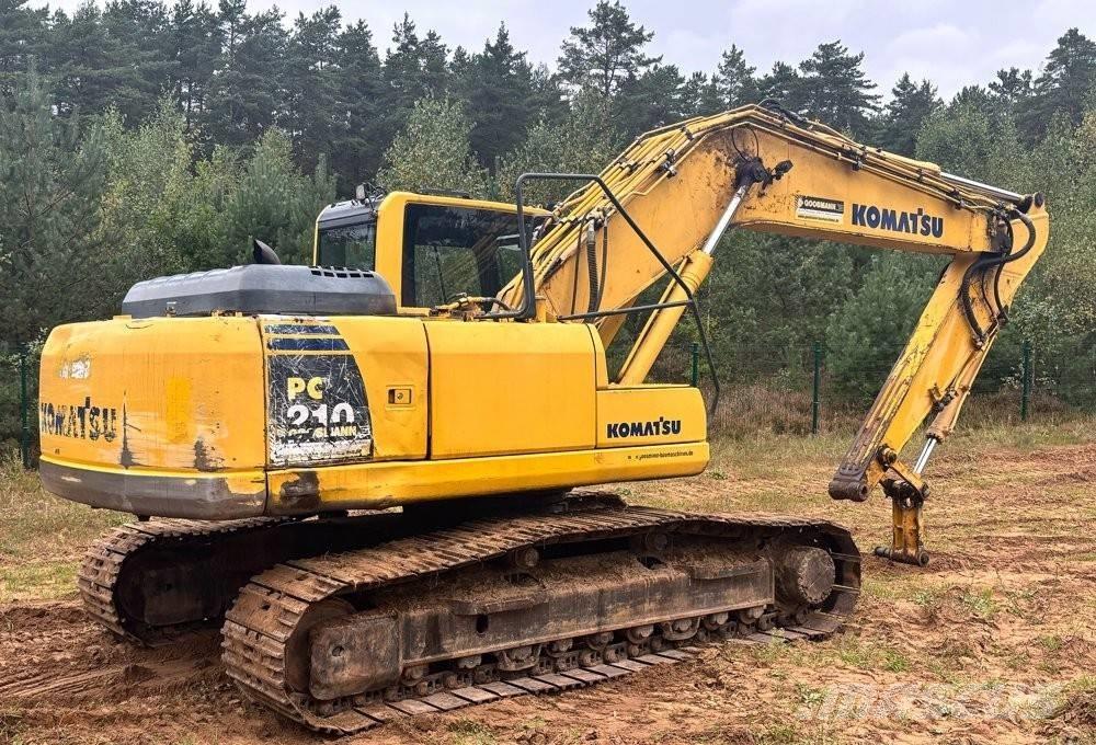 Komatsu PC 210 LC حفارات زحافة