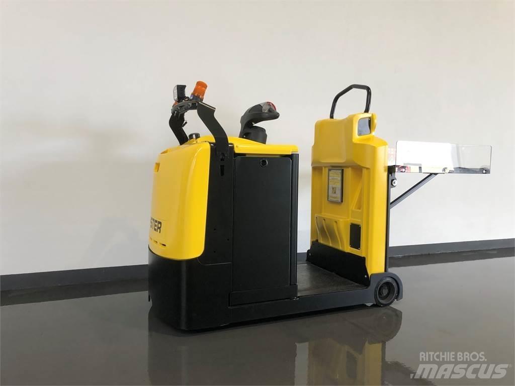 Hyster LO5.0T شاحنة قاطرة