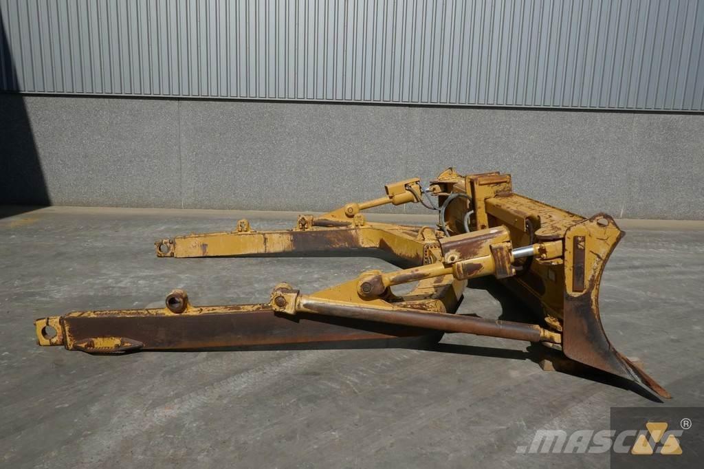 CAT D8T Blade نصول