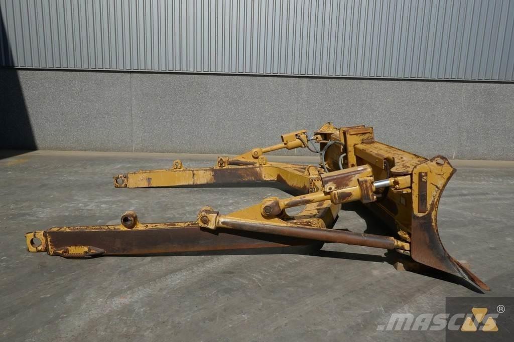 CAT D8T Blade نصول