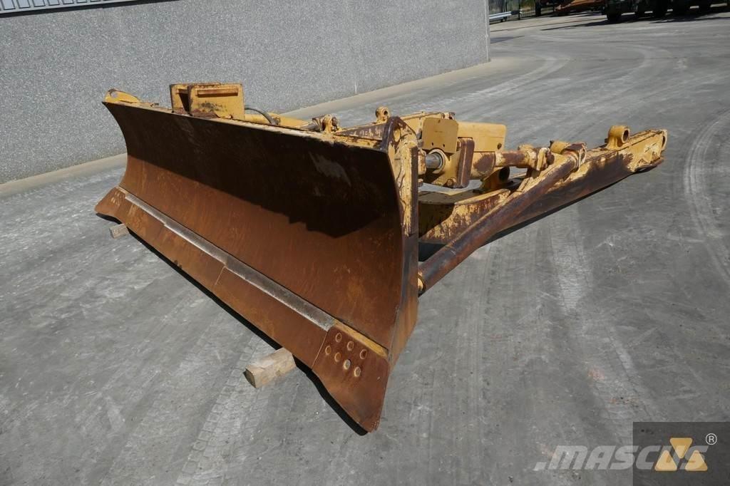CAT D8T Blade نصول
