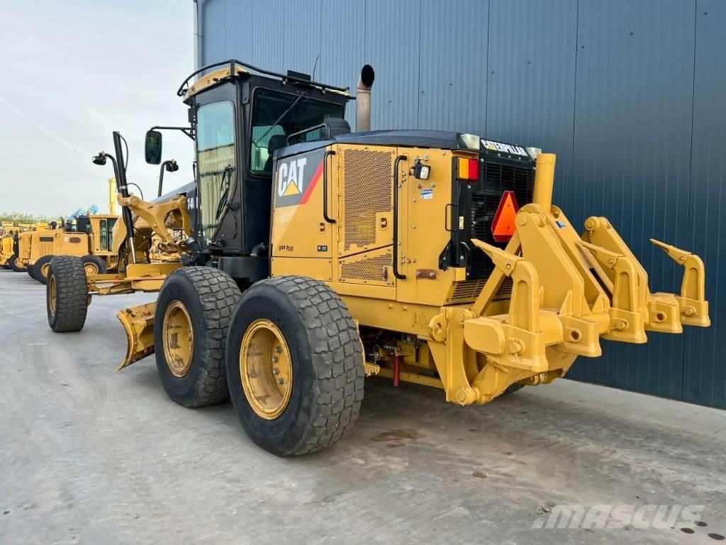 CAT 140M معدات تمهيد الطرق