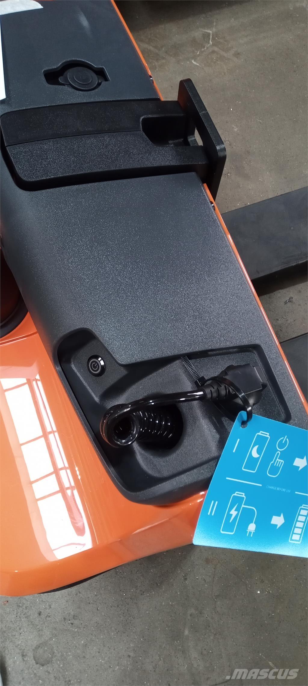 Toyota LWI 160 معدات التكديس الجوالة