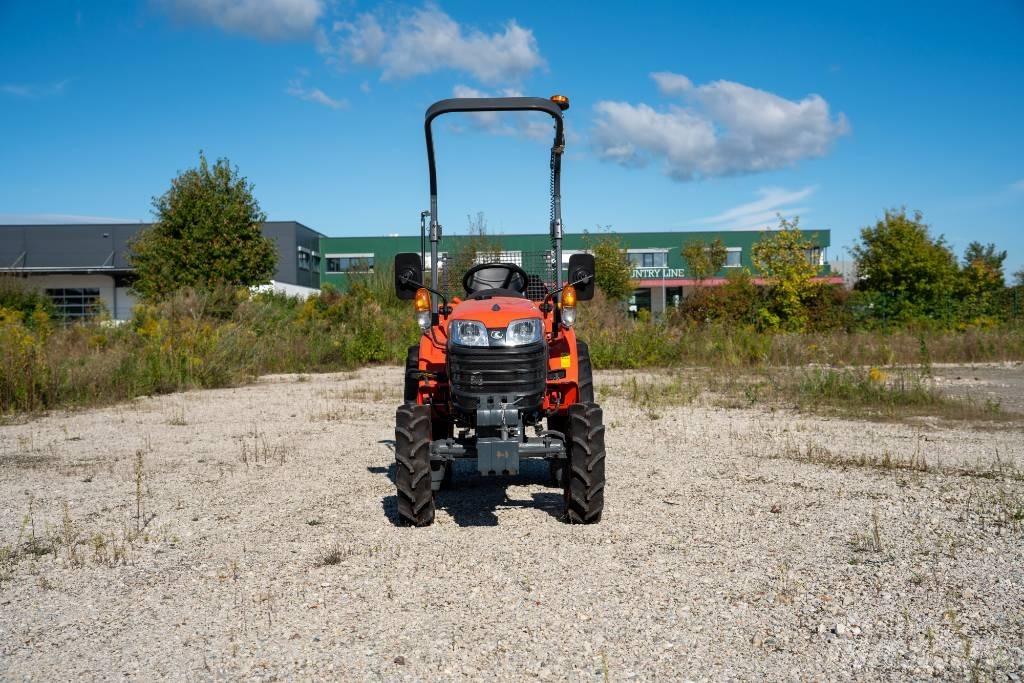 Kubota B1-121 جرارات مدمجة