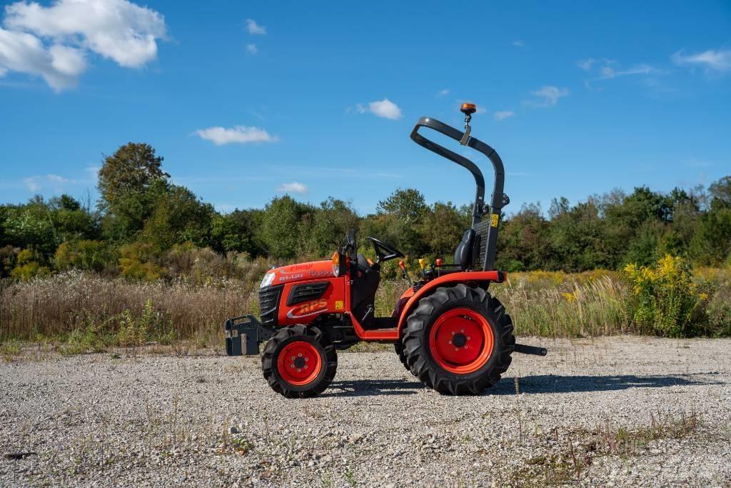 Kubota B1-121 جرارات مدمجة