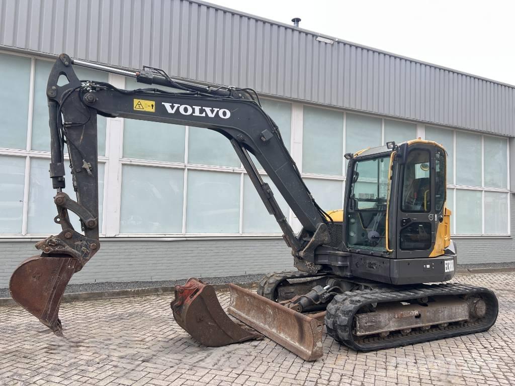 Volvo ECR 88 D    2016 حفارات وسط 7 طن - 12 طن