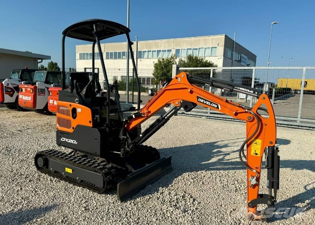 Doosan DX 20 Z-7 حفارات صغيرة أقل من 7 طن (حفارات صغيرة)