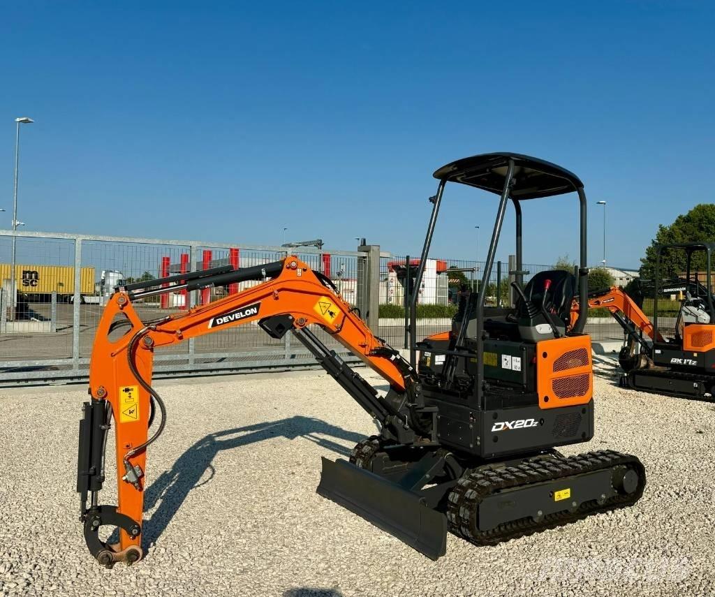 Doosan DX 20 Z-7 حفارات صغيرة أقل من 7 طن (حفارات صغيرة)