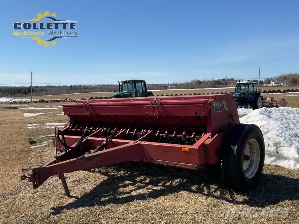 Case IH 5100 مثاقيب