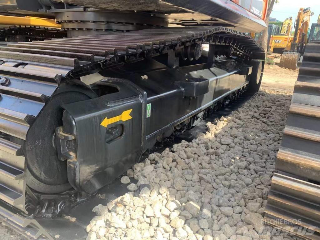 Doosan DX 225 حفارات زحافة