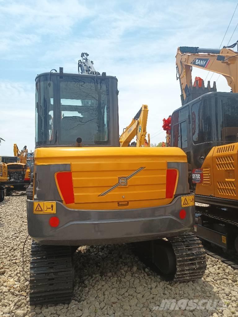 Volvo EC 60 حفارات زحافة