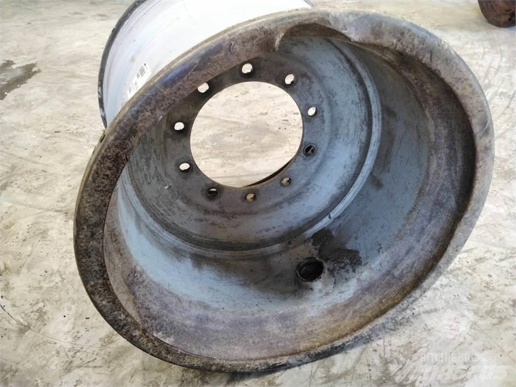 Valmet 860 24x26,5 الإطارات والعجلات والحافات