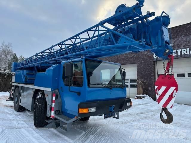 Liebherr LTM 1030-2 رافعات صالحة لكل أنواع الطرق