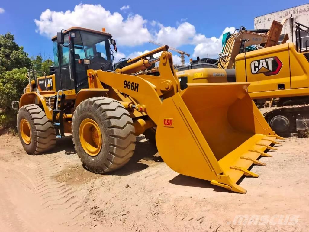 CAT 966 H لوادر بعجل