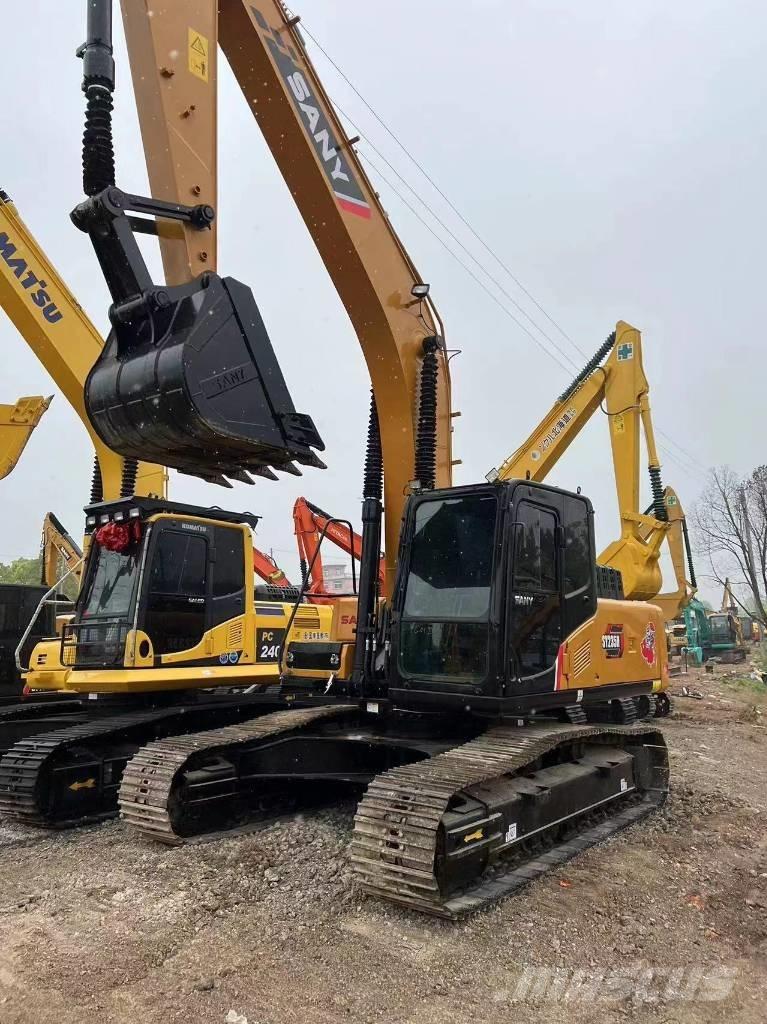 Sany SY 235 حفارات زحافة