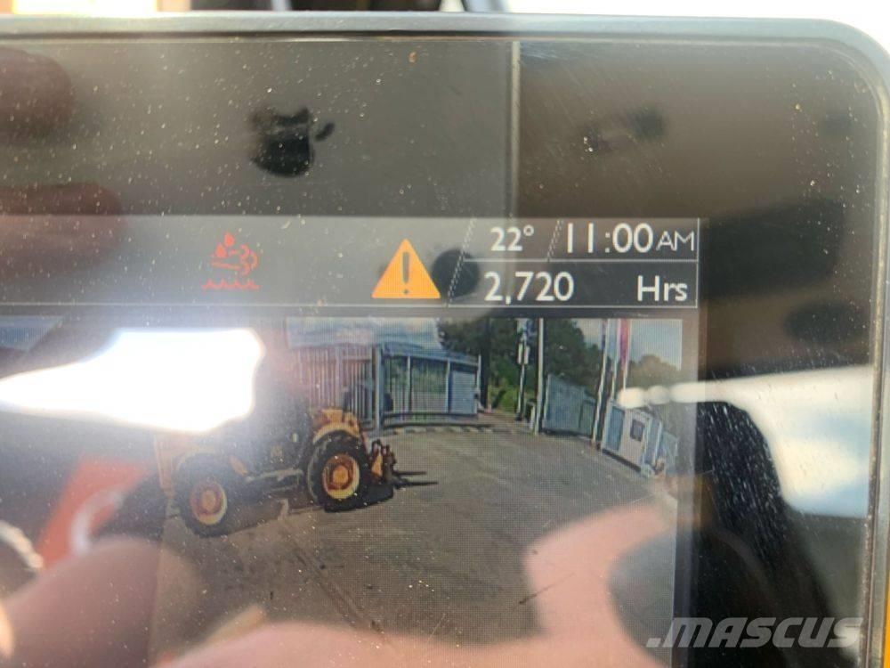 JCB 140 X LC حفارات زحافة