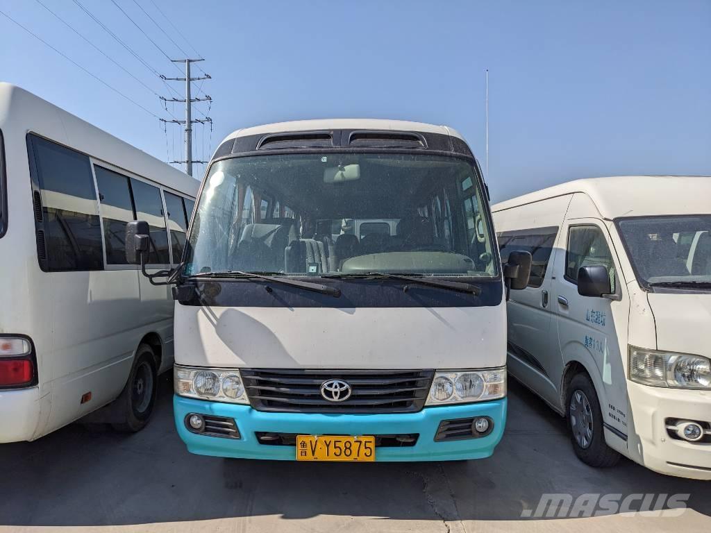Toyota Coaster Bus حافلة صغيرة