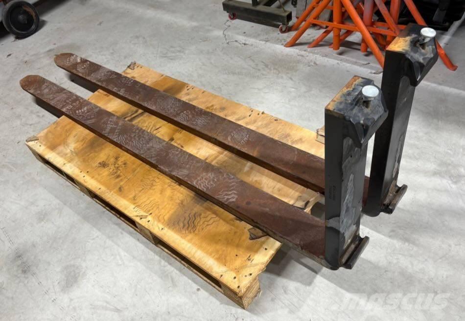 Toyota Fourches شوكات