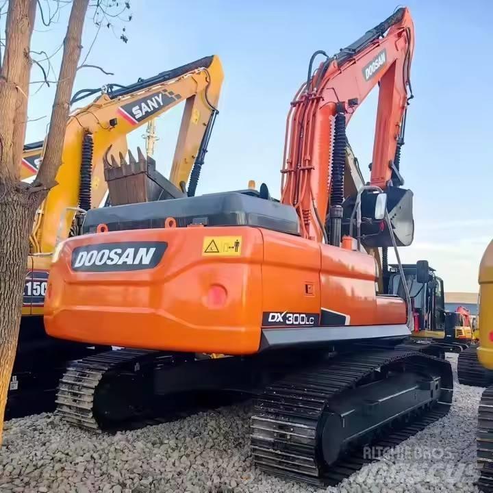 Doosan DH300 حفارات زحافة