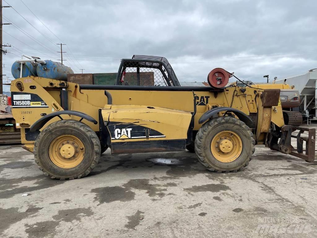 CAT TH 580 B مناولات متداخلة