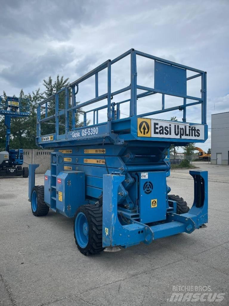 Genie GS 5390 RT رافعات مقصية الشكل