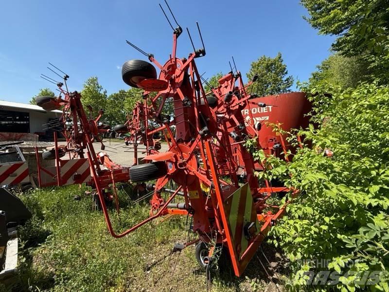 Kuhn GF8702 ماكينات زراعية أخرى