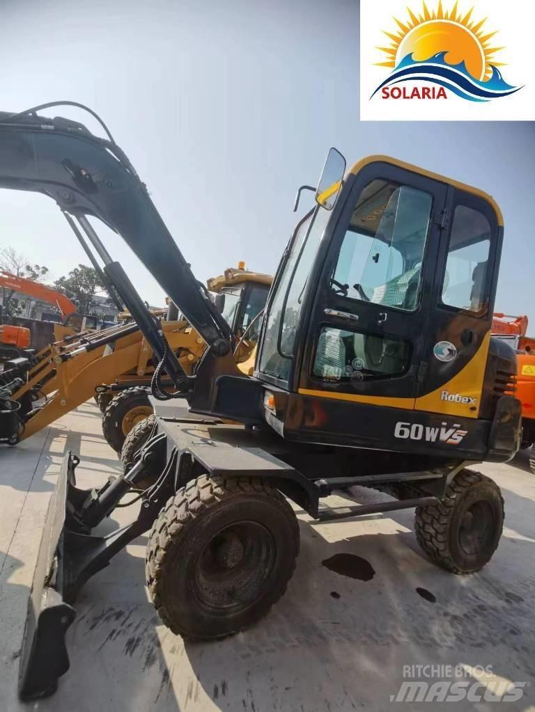 Hyundai R60W vs حفارات صغيرة أقل من 7 طن (حفارات صغيرة)