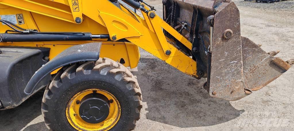 JCB 3 CX لوادر ذات جرافات عكسية