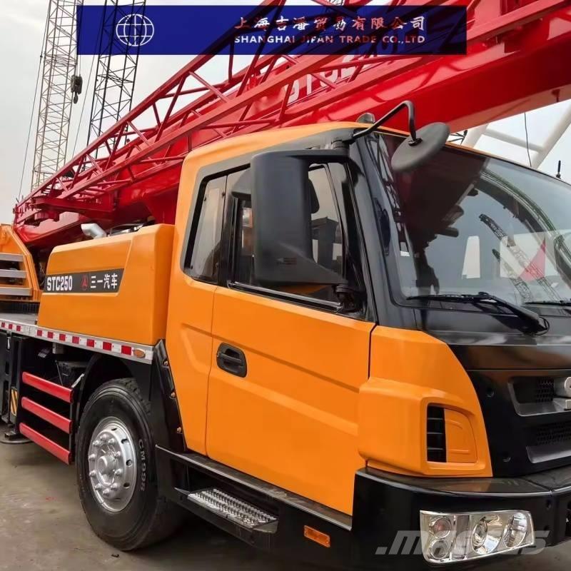 Sany STC 250 رافعات صالحة لكل أنواع الطرق