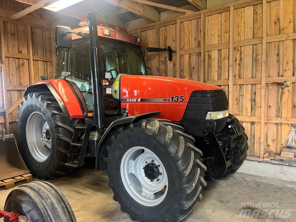 Case IH MX 135 الجرارات