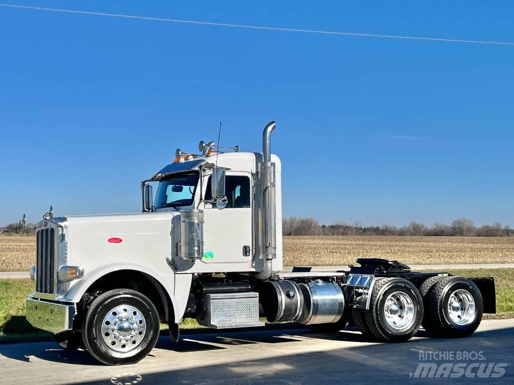 Peterbilt 389 وحدات الجر