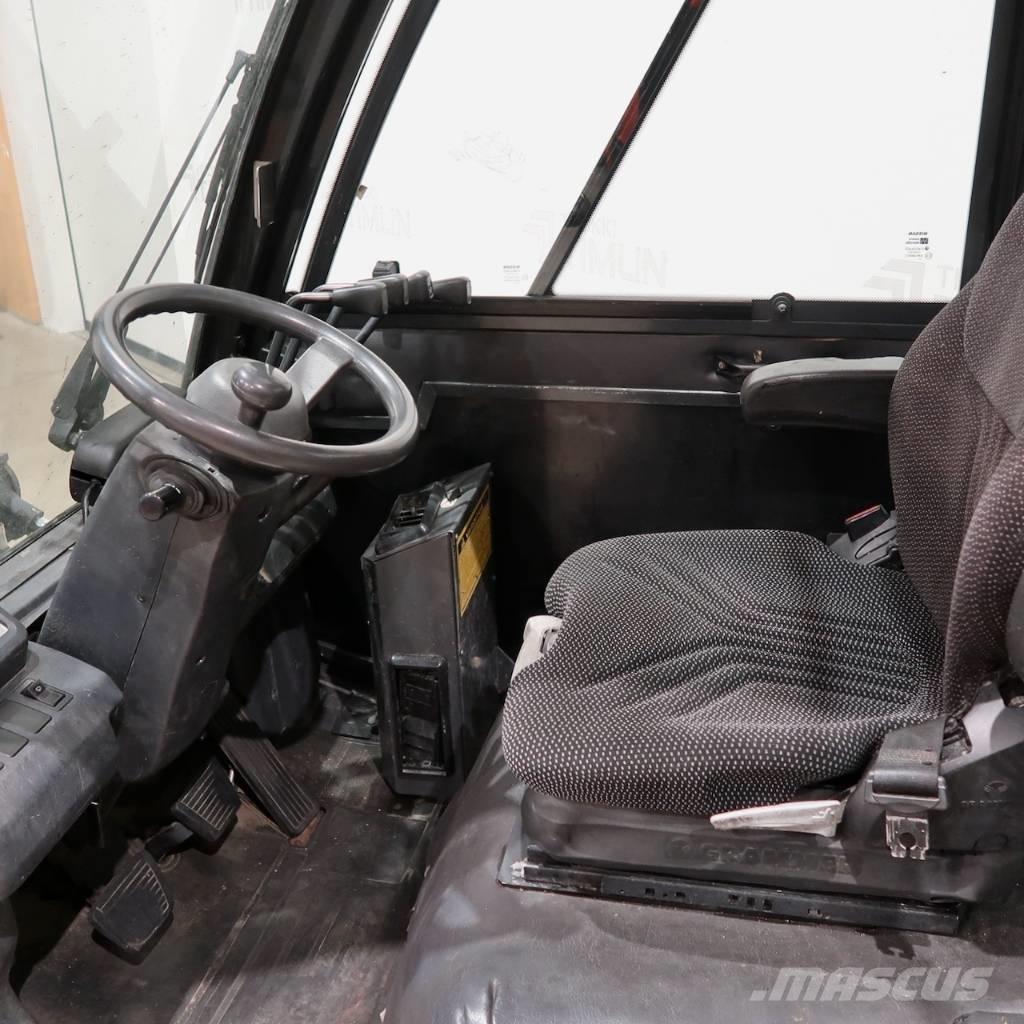 Nissan U1D2A25LO شاحنات LPG