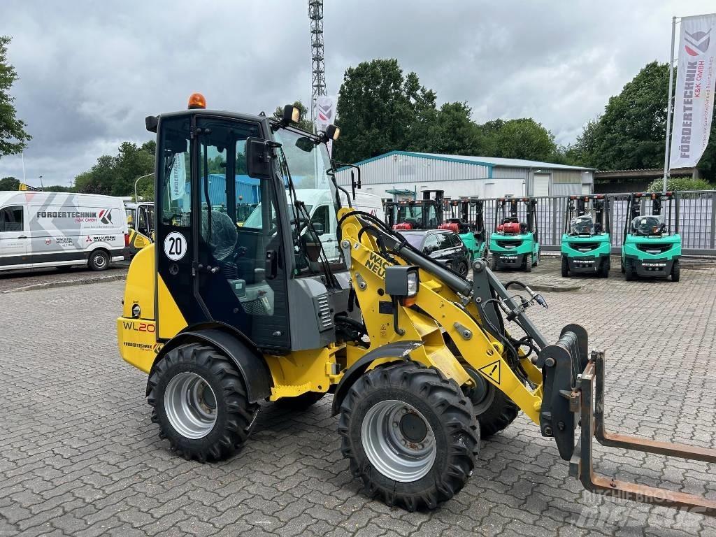 Wacker Neuson WL 20 لوادر بعجل