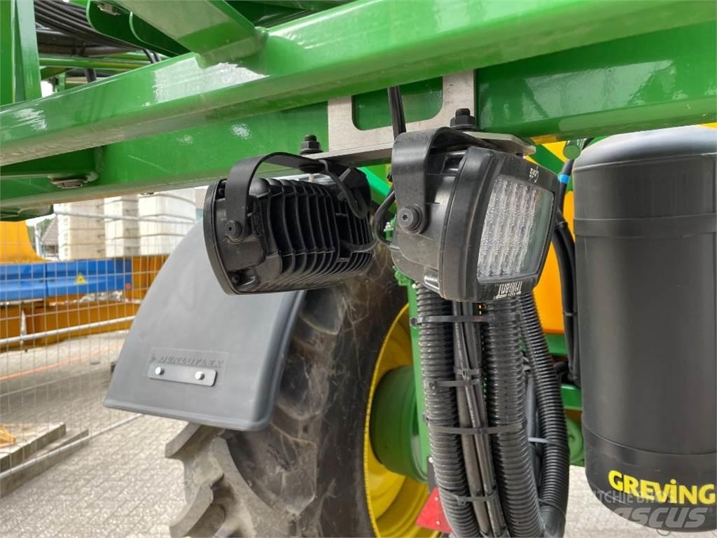 John Deere M740i الرشاشات