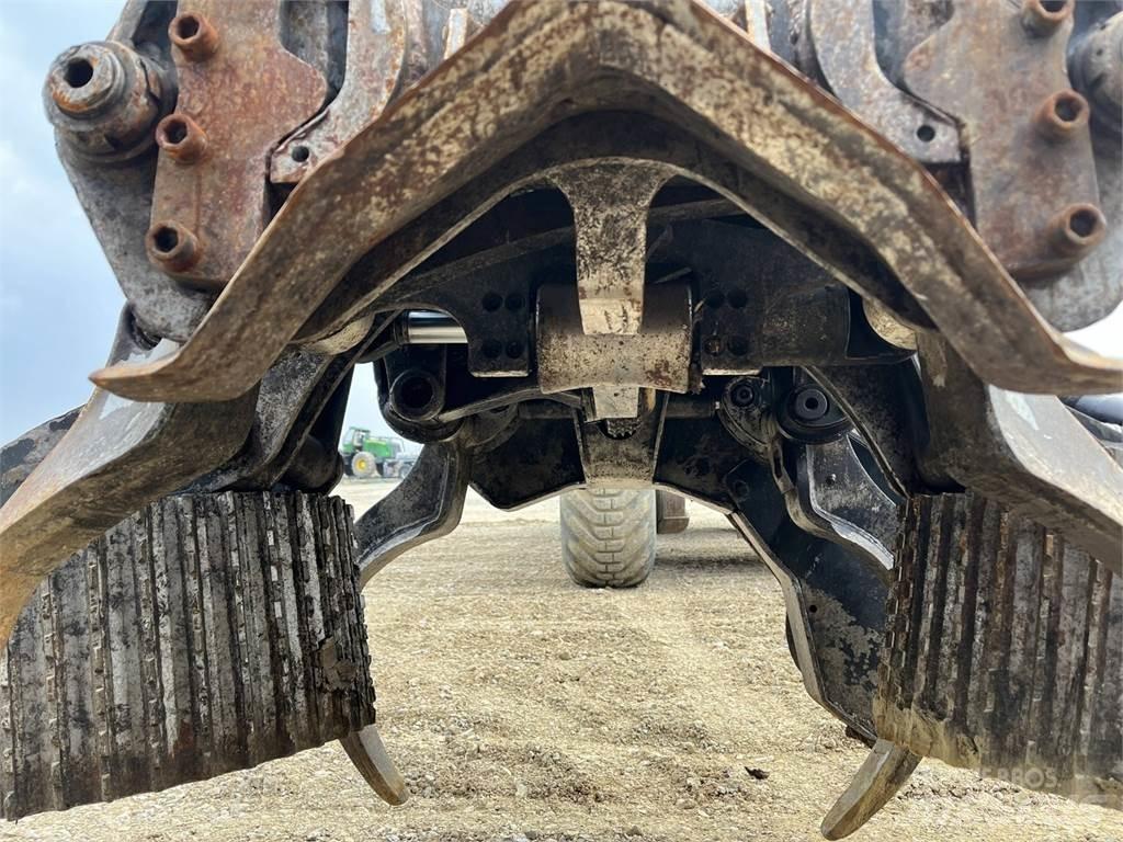 Komatsu 370.2 رؤوس حصادات