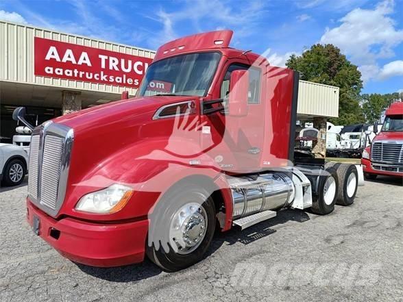Kenworth T680 وحدات الجر