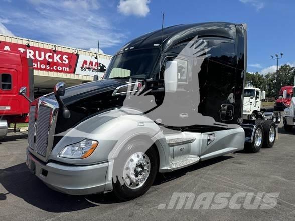 Kenworth T680 وحدات الجر