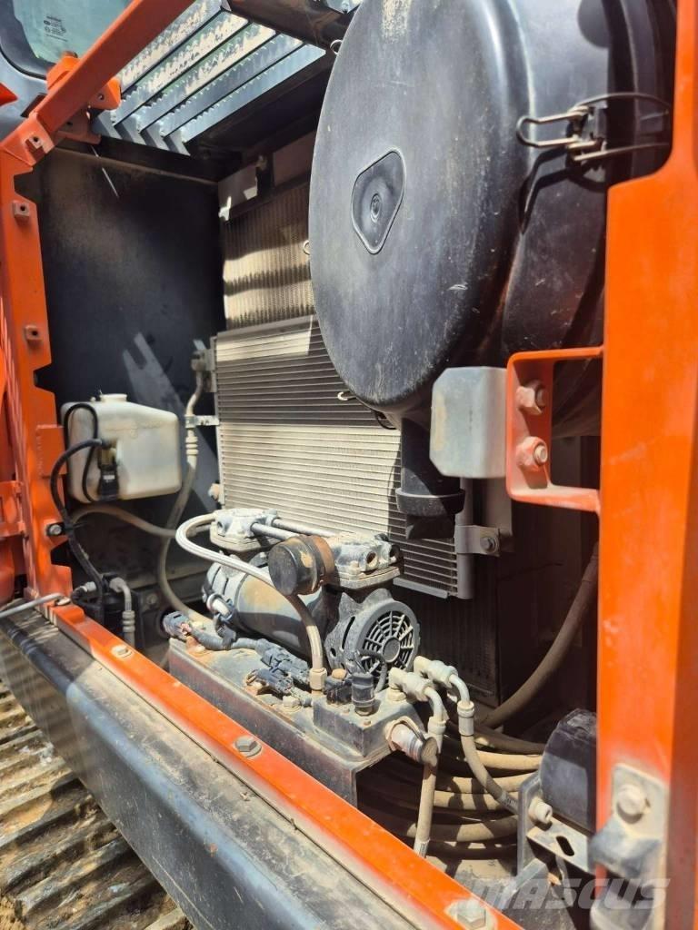 Doosan DX 300 LC-5 حفارات زحافة