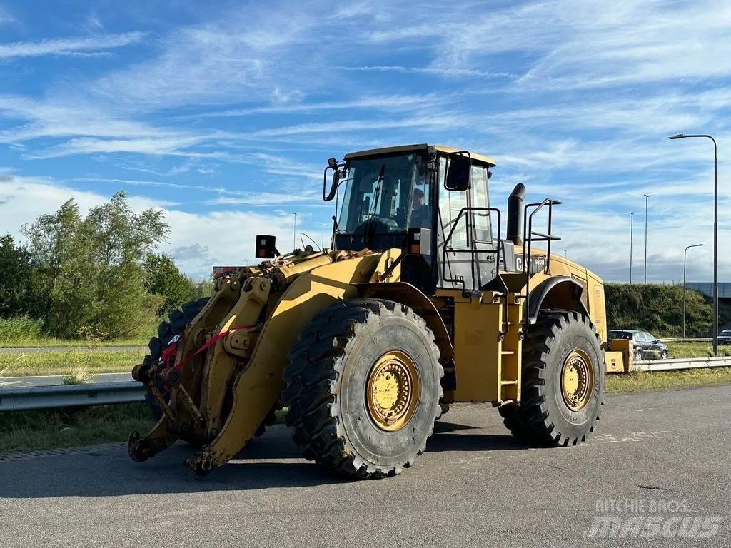 CAT 980H لوادر بعجل