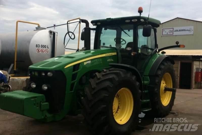 John Deere 8345R الجرارات