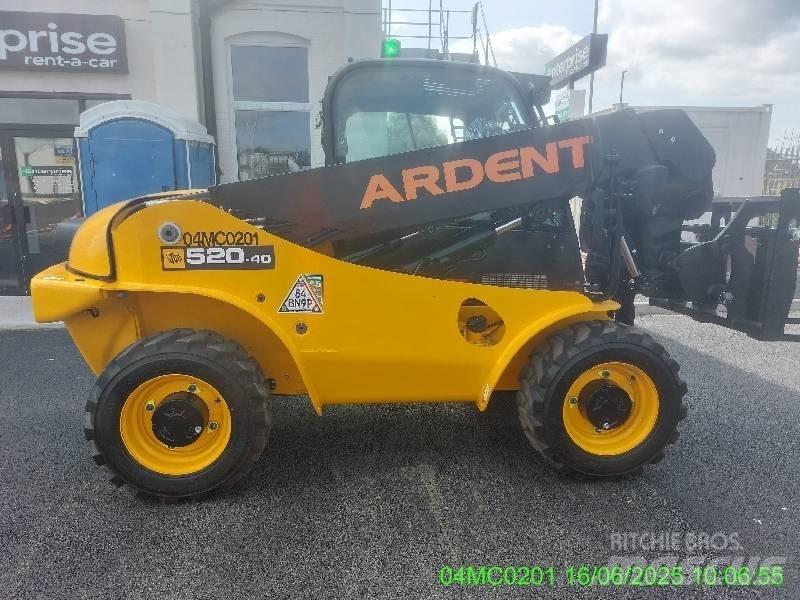 JCB 520-40 مناولات متداخلة