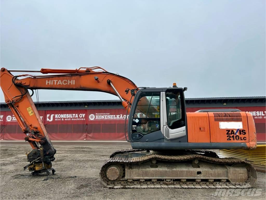 Hitachi ZX210LC-3 حفارات زحافة